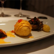 Astrid Y Gaston in Lima, Peru