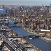 Harlem River