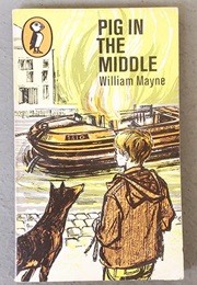 Pig in the Middle (William Mayne)