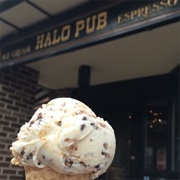 Halo Pub