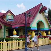 Mickey's Country House