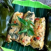 Pepes Oncom / Oncom Pepes