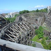 Elf (Hirakata Park, Japan)