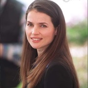 Julia Ormond