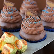 Peanut Butter Cup Cupcakes