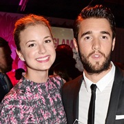 Emily Vancamp and Josh Bowman