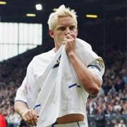 Kissing the Badge,Then Leaving the Club