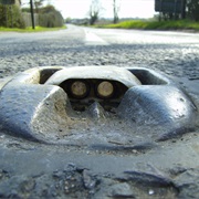 "Cat's Eye" Road Reflectors Patented (1934)