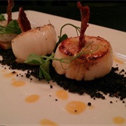 Scallops on Black Pudding