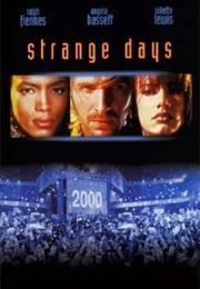 Angela Bassett - Strange Days