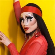 Yuhua Hamasaki