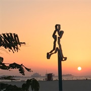 Stroll on the Jumeirah Open Beach