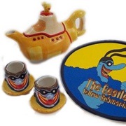 Yellow Submarine Tea Set With Blue Meanie Cups