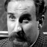 Christopher Benjamin