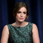 Elizabeth Henstridge