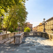 Parco Delle Montagnola, Bologna