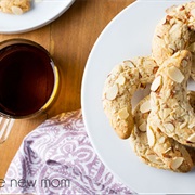 Almond Moon Crescents