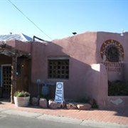 High Noon Restaurant and Saloon