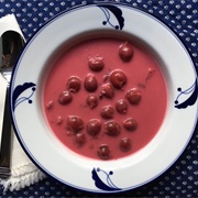 Meggyleves (Cherry Soup)