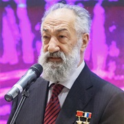 Artur Chilingarov