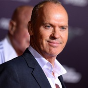 Michael Keaton - Michael Douglas