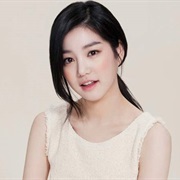 Lee Yoo-Bi