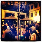 Vida Noturna Nas Galerias Paris E Ruas Paralelas