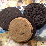 Cookie Dough Oreo