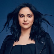 Camila Mendes
