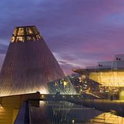 Tacoma Museum of Glass