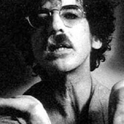 Cerca De La Revolución – Charly García (1984)