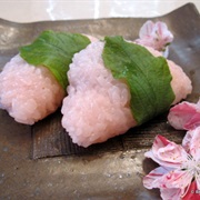 Sakuramochi