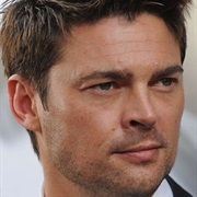 Karl Urban