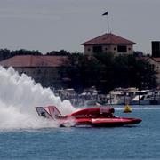 See Hydroplane Racing at the APBA Gold Cup