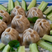 Xogoi Momo
