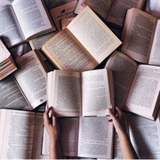 Read a Book in Italian