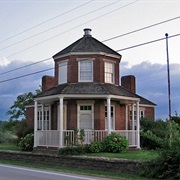Searights Tollhouse (Uniontown)