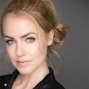 Amanda Schull