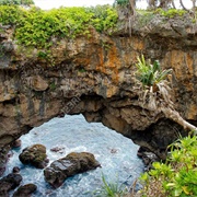 Hufangalupe Archway, Tonga