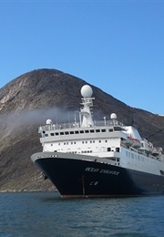 Expeditions (Margaret Atwood)