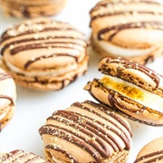 S'mores Macaron
