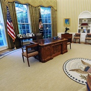 Tour the Oval Office