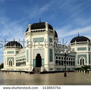 Medan Great Mosque