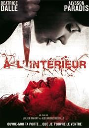 À L'intérieur