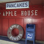 The Apple House Linden Va