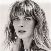 Angela Lindvall