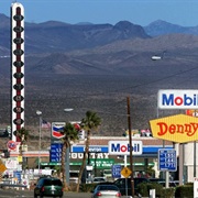 Giant Thermometer Baker CA