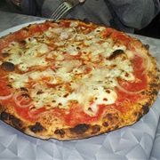 Pizza Pugliese