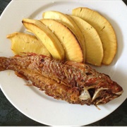 Saint Vincent and the Grenadines: Fried Jack Fish and Breadfruit