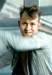 Stellan Skarsgård in Den Enfaldige Mördaren (1982)